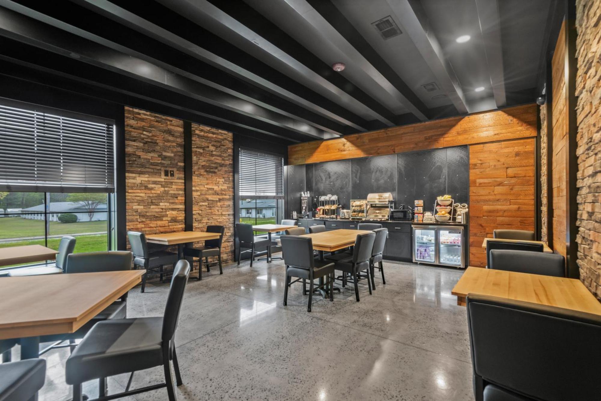 Cobblestone Hotel & Suites - Cullman Bagian luar foto