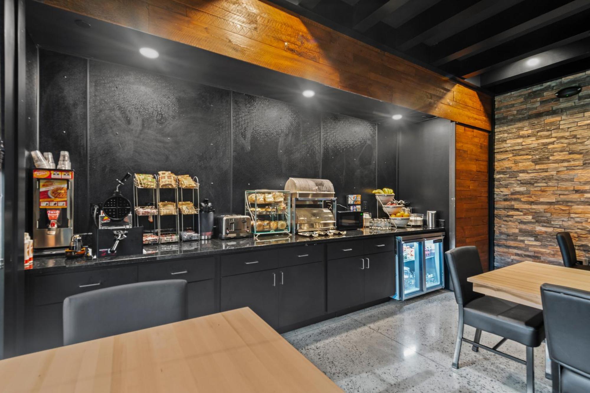 Cobblestone Hotel & Suites - Cullman Bagian luar foto